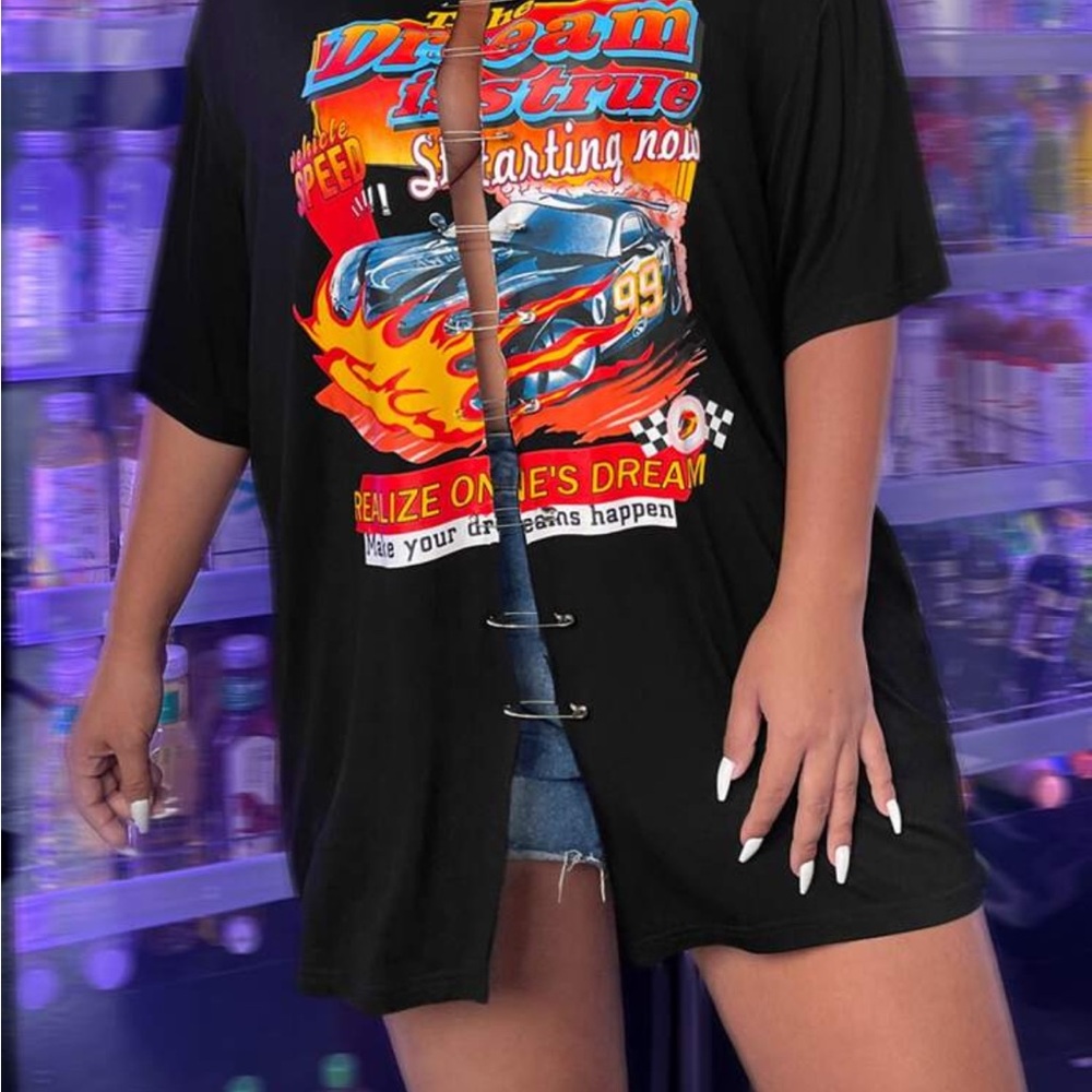 SHEIN Black Graphic Short Sleeve Tee